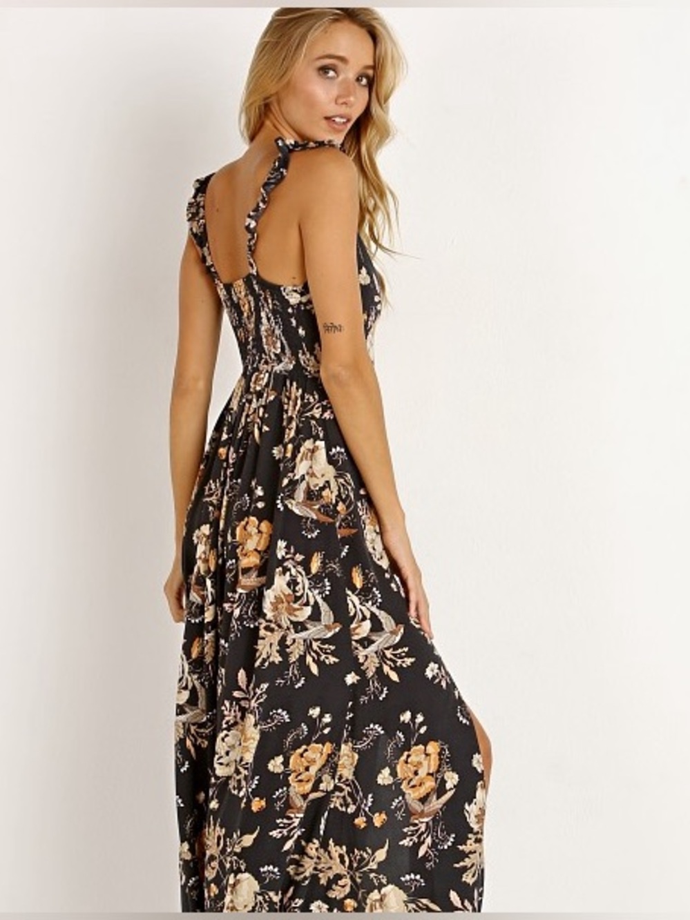Spell and the Gypsy Collective Rosa Maxi Dress in Coal EUC - Picture 4 of 9